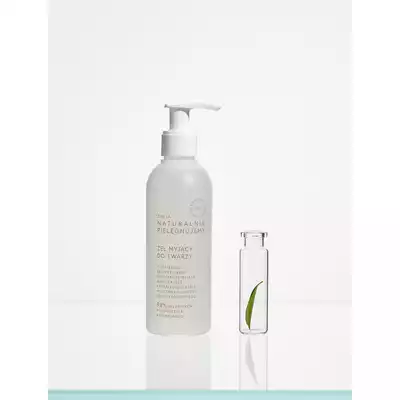 ZIAJA NATURALNIE PIELĘGNUJEMY, żel myjący do twarzy, 190 ml